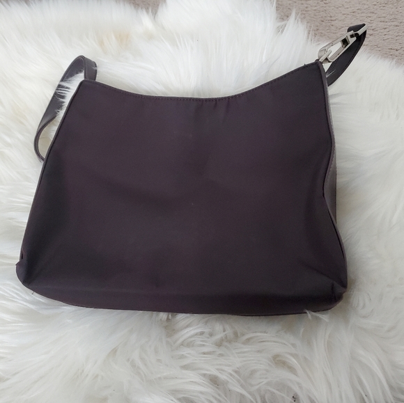 Guess shoulder bag with zip-top closure - Picture 3 of 5